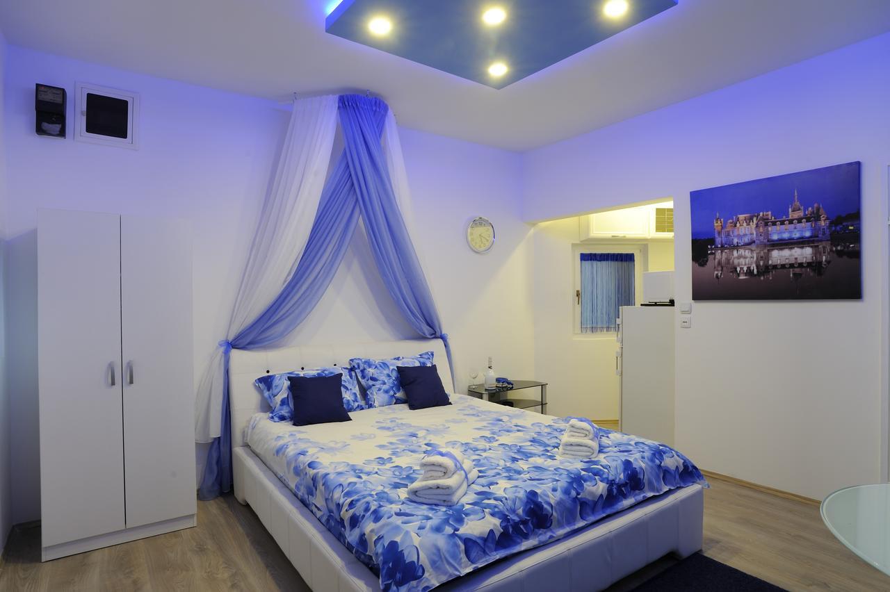 Apartment Rinaldi Lux Belgrade Extérieur photo