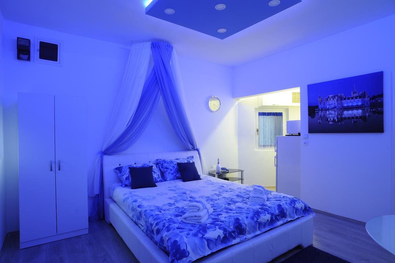 Apartment Rinaldi Lux Belgrade Extérieur photo